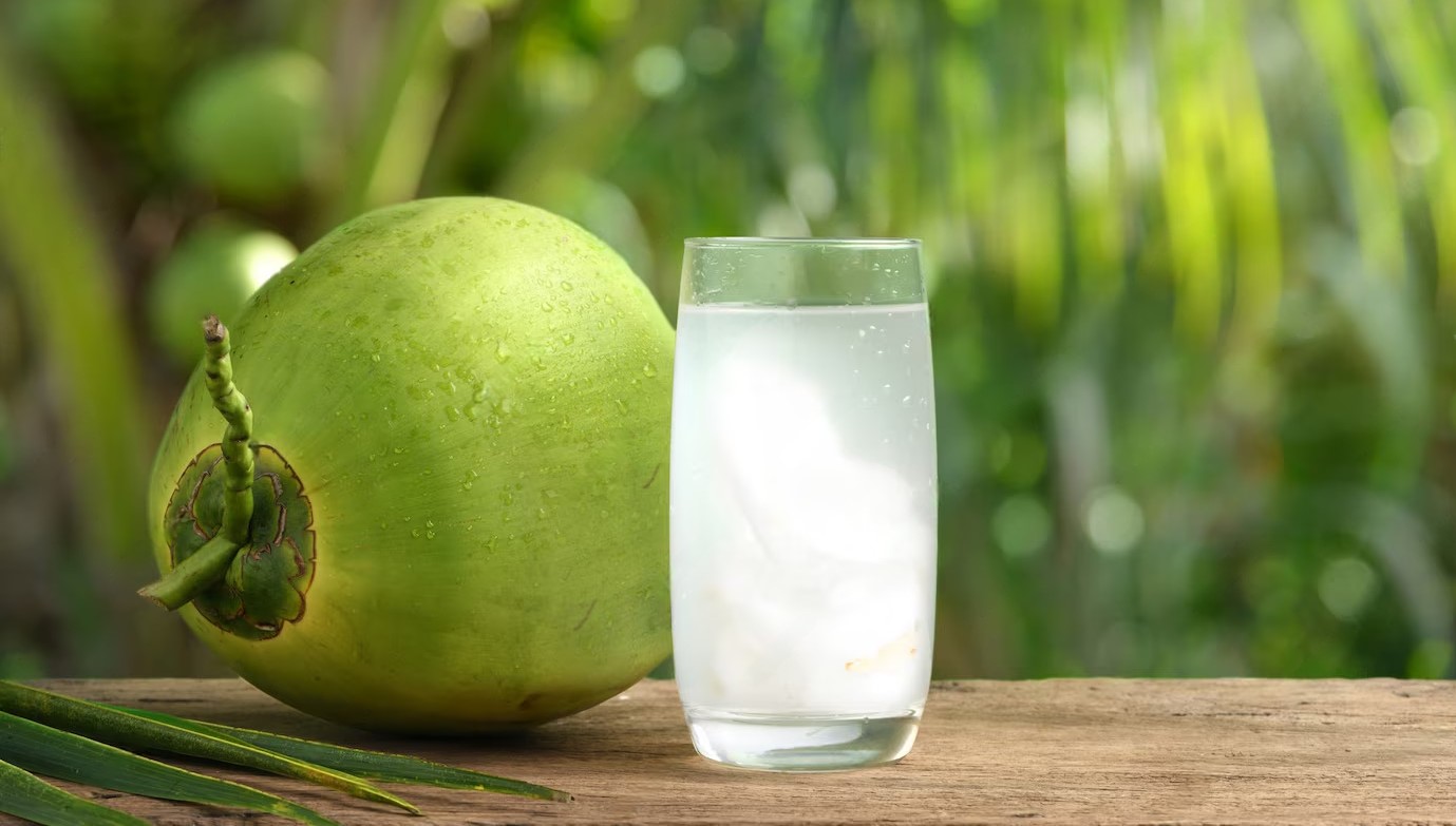 Tender Coconut Water has these 5 amazing Qualities