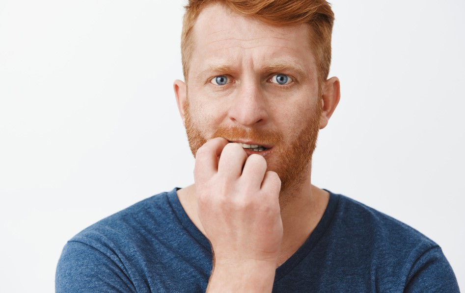 Psychology of nail biting